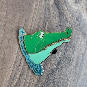 Captain Hook Green Crocodile Enamel Trading Pin 2008. Disney Pin.